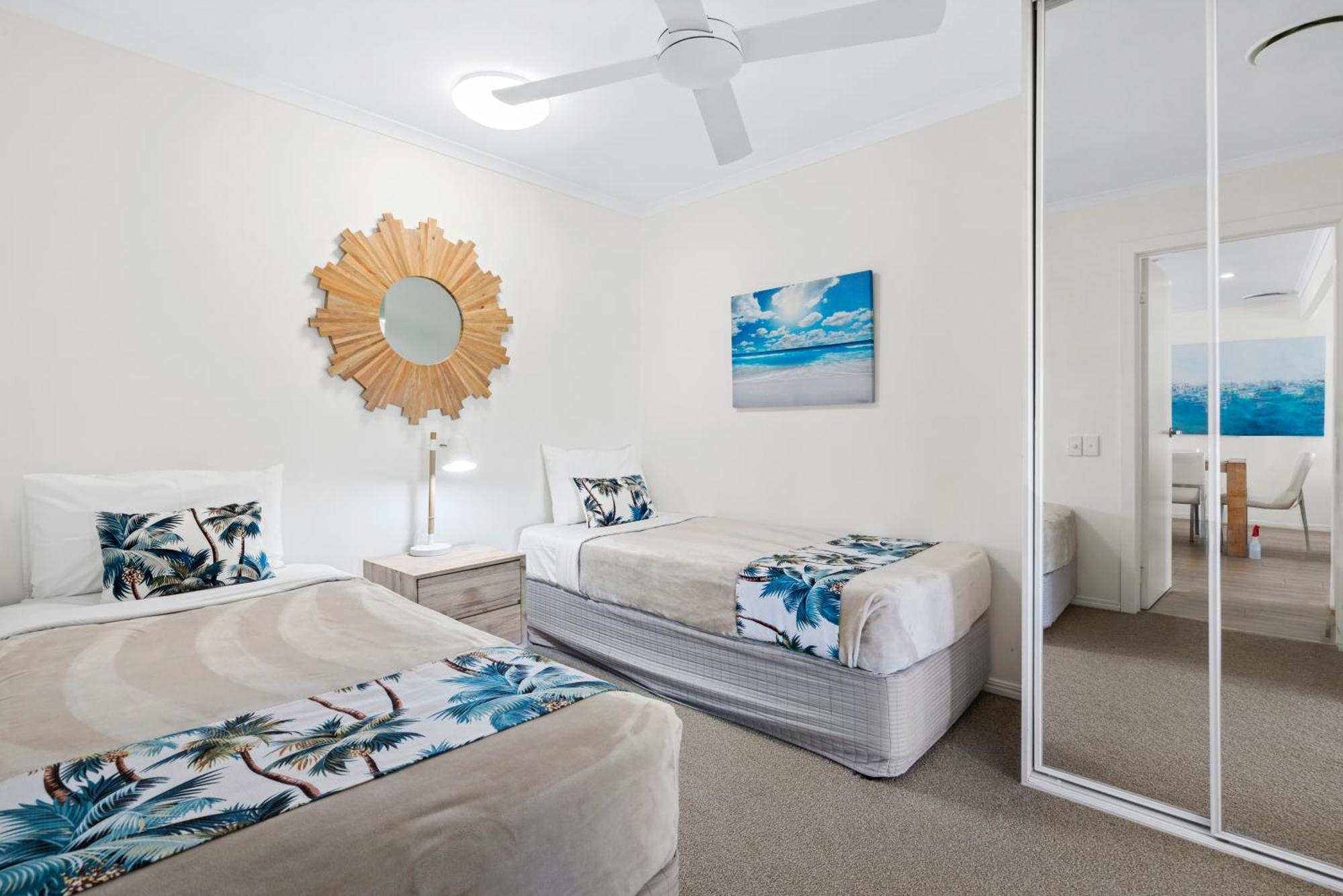 Cayman Quays Motel Noosaville Exterior photo