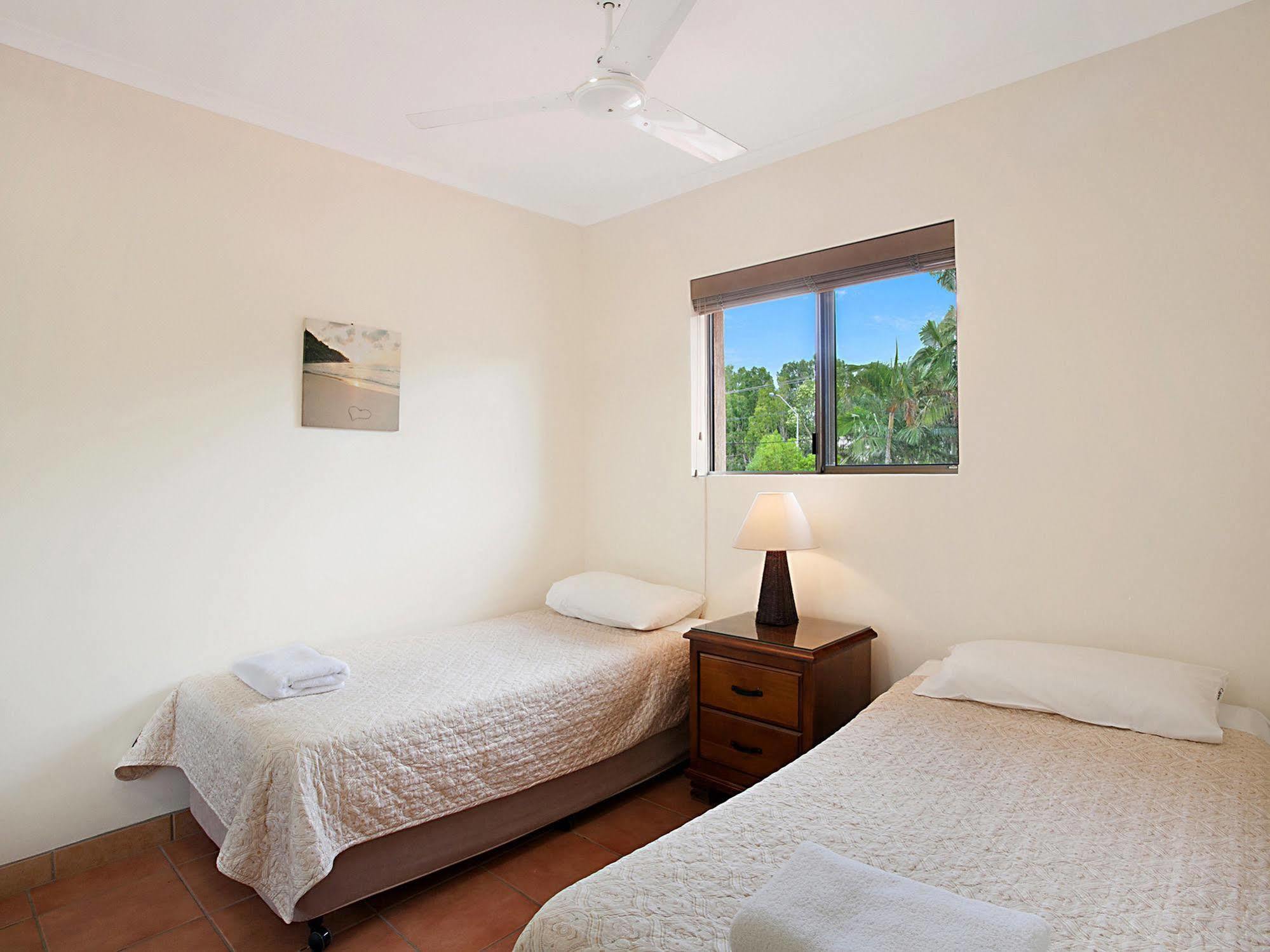 Cayman Quays Motel Noosaville Exterior photo