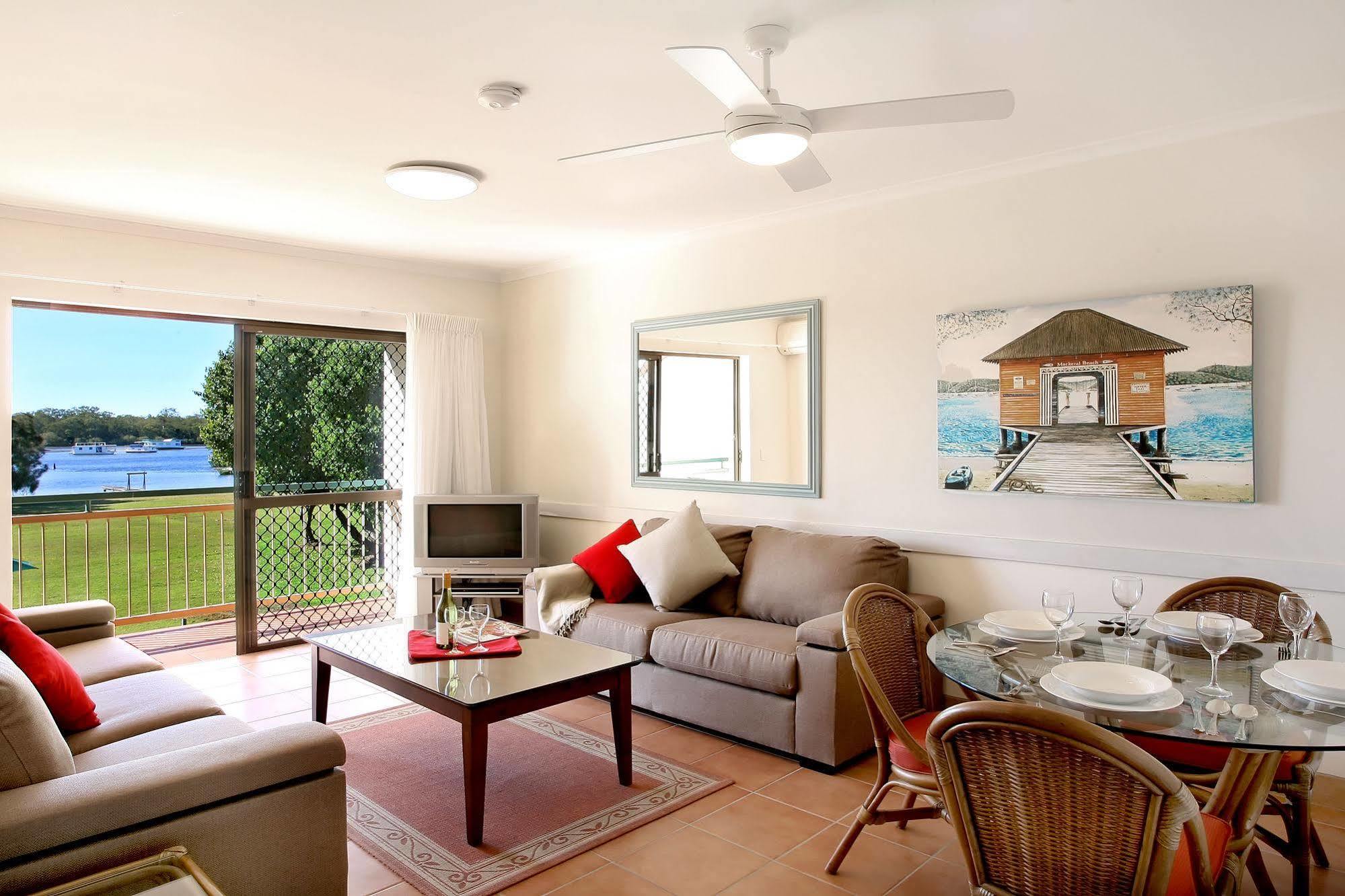 Cayman Quays Motel Noosaville Exterior photo